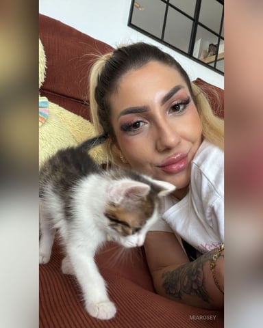 MiaRosey Foto