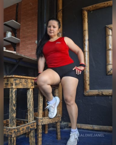 SalomeJanel foto