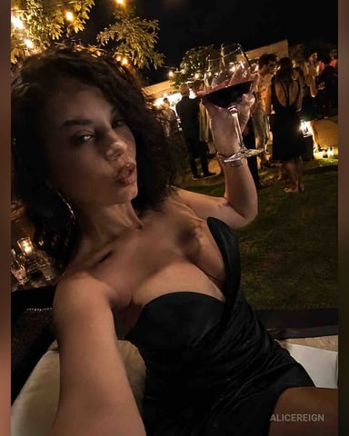 AliceReign Foto