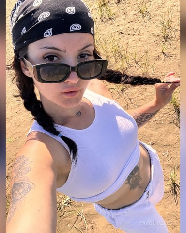 MiaOliveres Foto