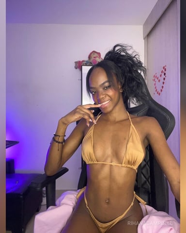 RihanaCampbell photo