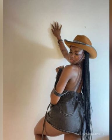 RihanaCampbell photo