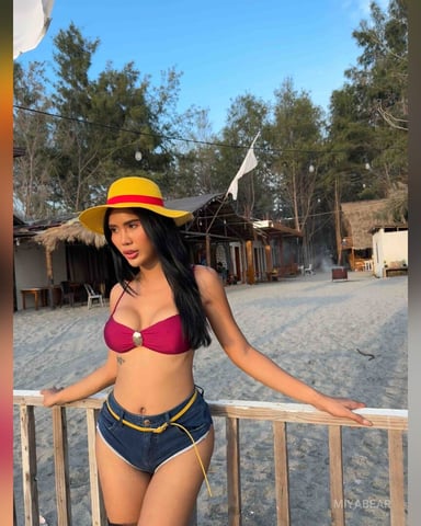 MiyaBear foto