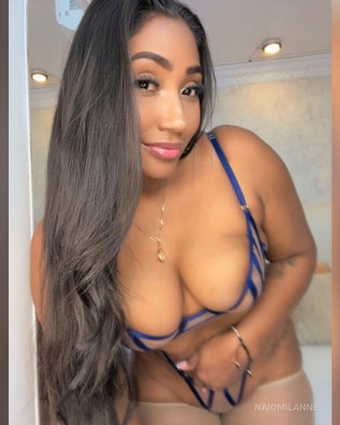 NaiomiLanne foto