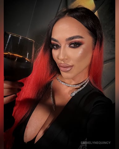 EmmelyneQuincy Foto