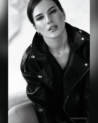 SarahSteele foto