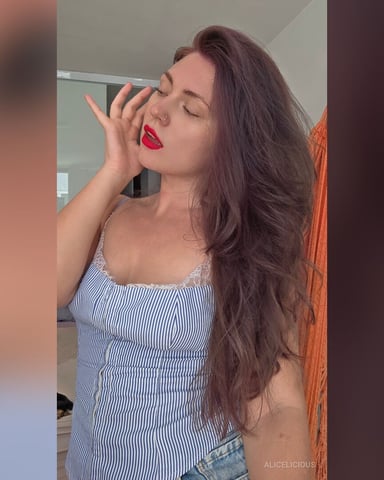 AliceLicious photo