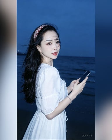 LilyWise photo 38