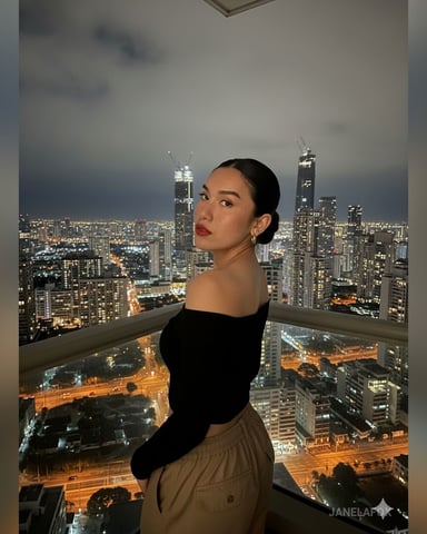 JanelaFox photo