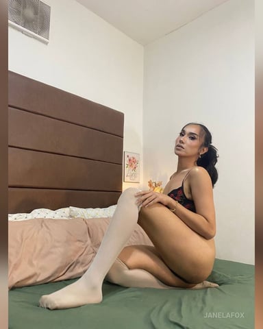 JanelaFox photo