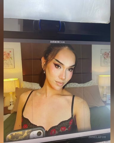 JanelaFox photo