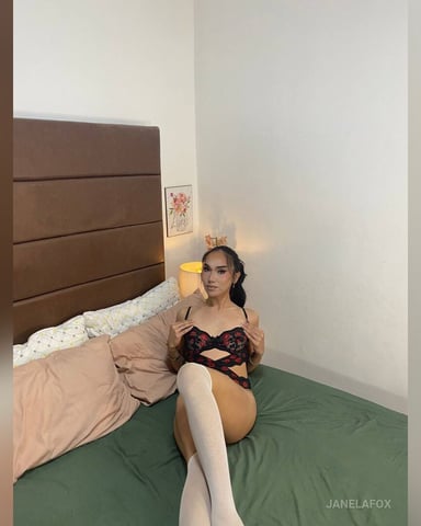 JanelaFox photo