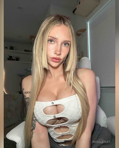 MollieKay photo
