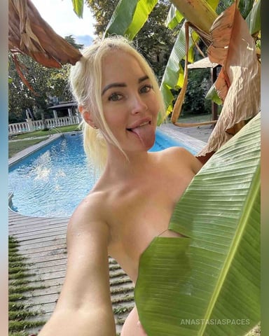 AnastasiaSpaces foto