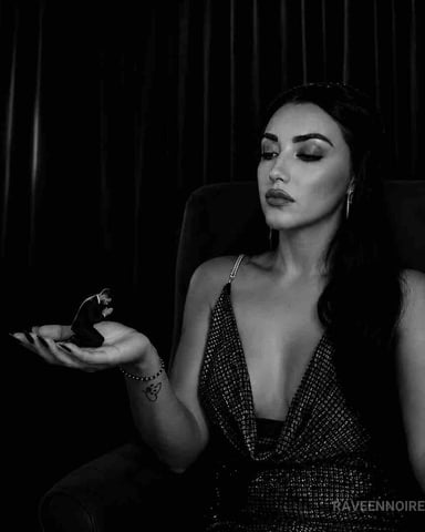 RaveenNoire foto
