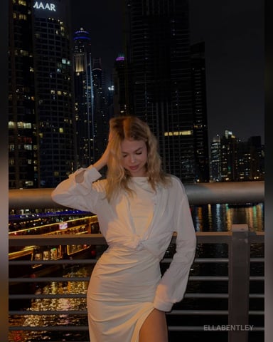EllaBentley foto