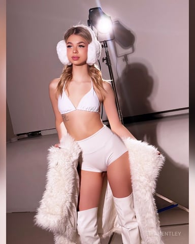 EllaBentley foto