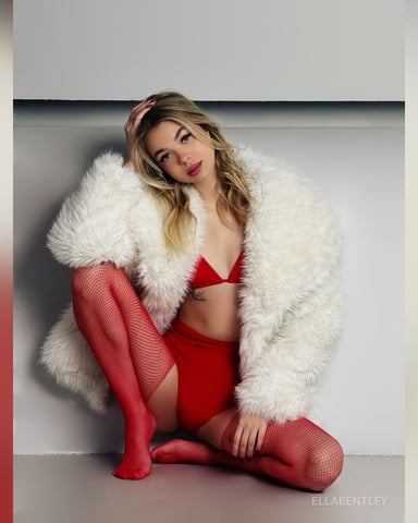 EllaBentley foto