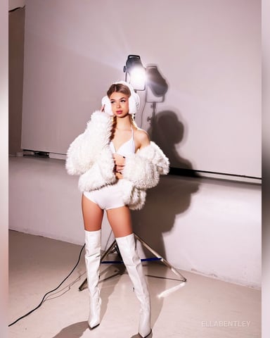 EllaBentley foto