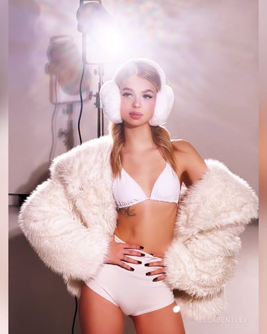 EllaBentley foto