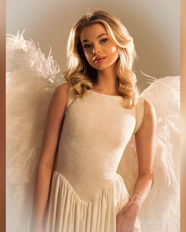 EllaBentley foto