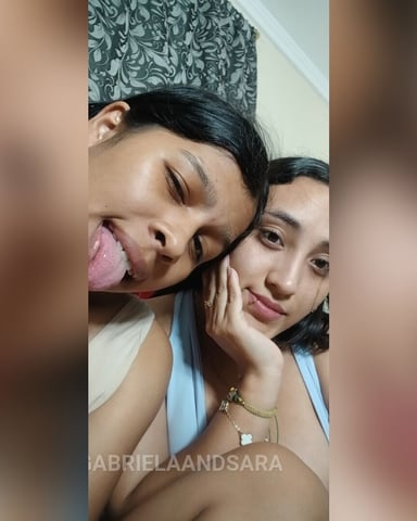 GabrielaAndSara photo