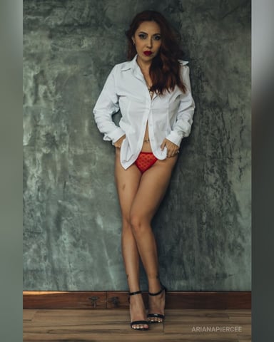 ArianaPiercee, fotografie