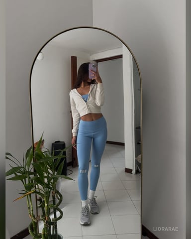 LioraRae Foto