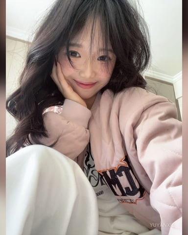 YuyanXie photo