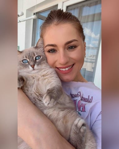 Ada foto