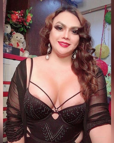 EllaAmor photo