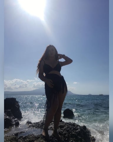 EllaAmor photo