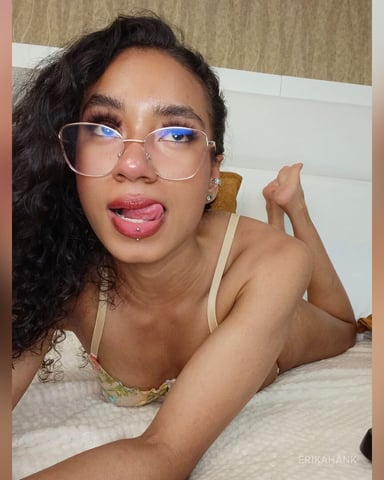 ErikaHank photo