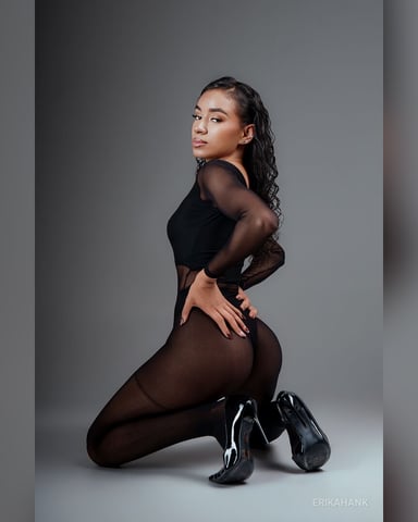 ErikaHank photo