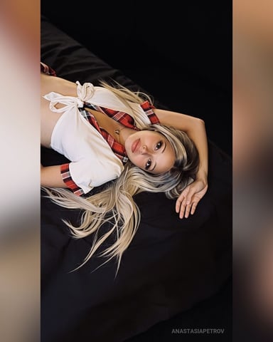 AnastasiaPetrov foto
