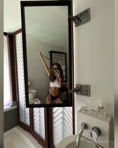 EmilyGracey photo