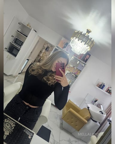 MellaLicious foto