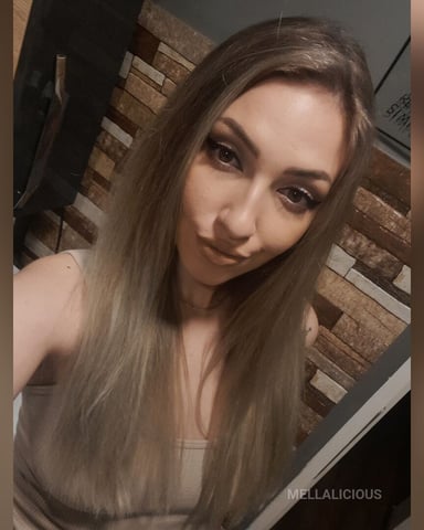 MellaLicious foto