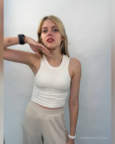 MarinaRoloson foto