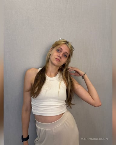 MarinaRoloson foto