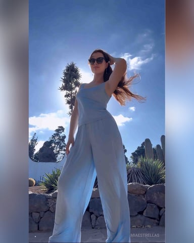 MiaEstrellas photo