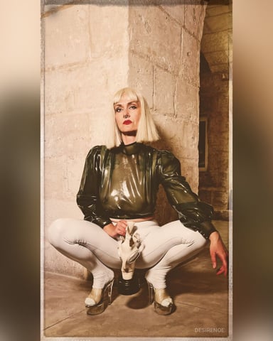 DesireNoe foto