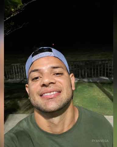 RyanVega Foto