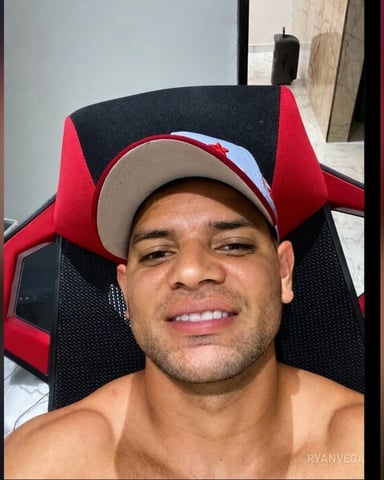 RyanVega Foto