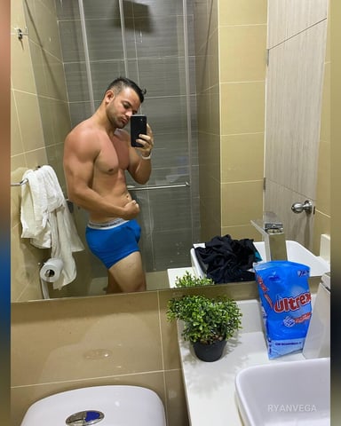 RyanVega Foto