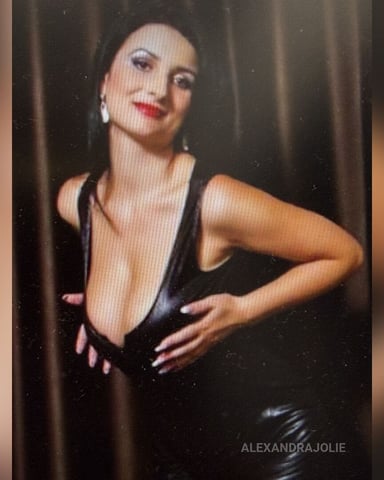 AlexandraJolie photo