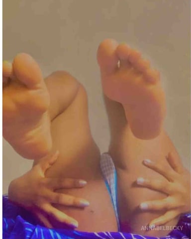 AnnabelBecky foto