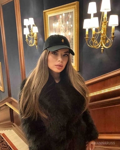 AriannaRuss photo