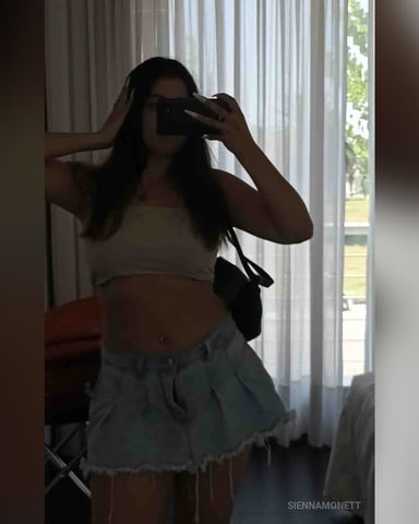 SiennaMonett photo