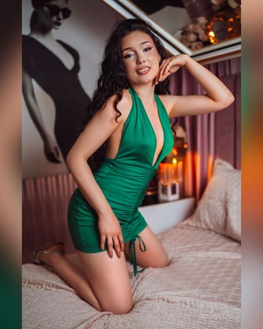 AriaVelis photo